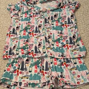 Colorful Women’s Pajamas Set